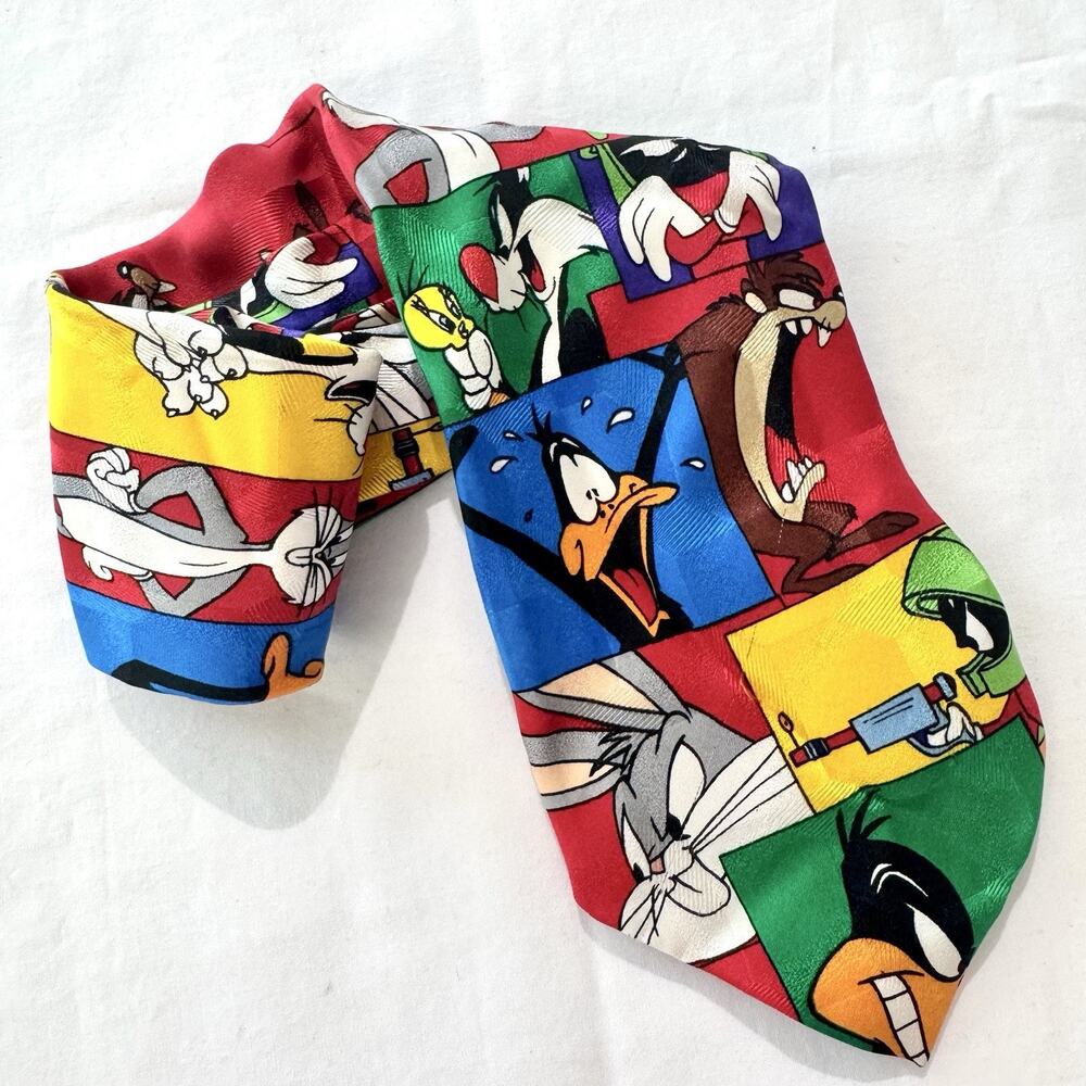 Vintage 1997 Looney Tunes Mania Silk Tie Bugs Daffy Taz Marvin Sylvester Tweety